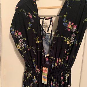 YOUNG USA Maxi Floral Dress SZ XL